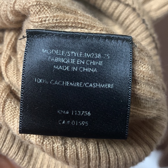 Beige Izaac Mizrahi Cashmere Sweater - Picture 3 of 3